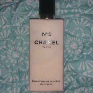 CHANEL N°5 lotion
